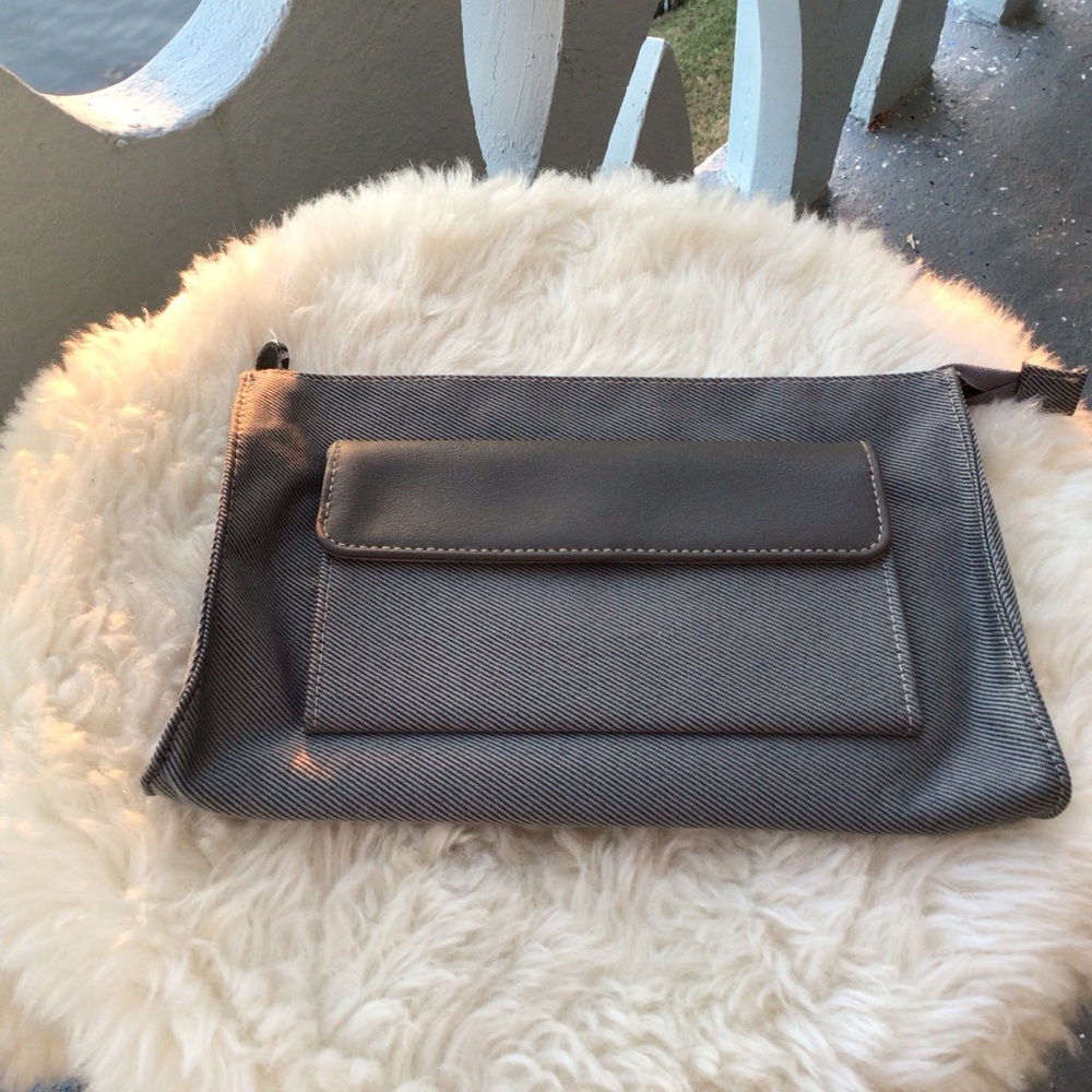 Bvlgari Parfums Top Zip Clutch Accessory Handbag Signature Metal Zip Pull